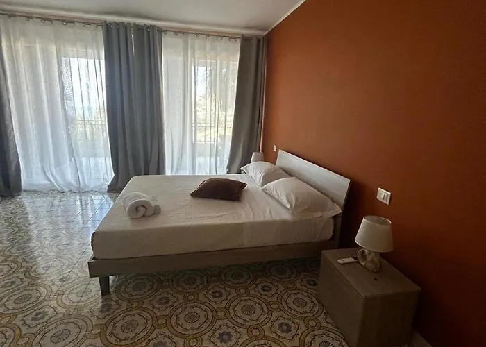 Thalore E Apartment *